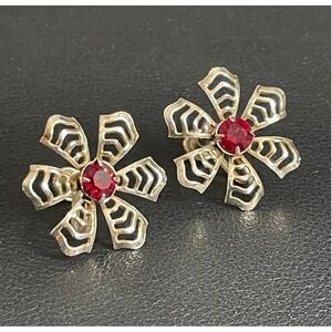 Vintage Rhinestone Flower Earrings Gold Tone Red Screw Backs Floral